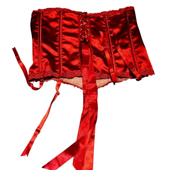 Elegant moments red corset with matching thong nwot - Picture 2 of 6